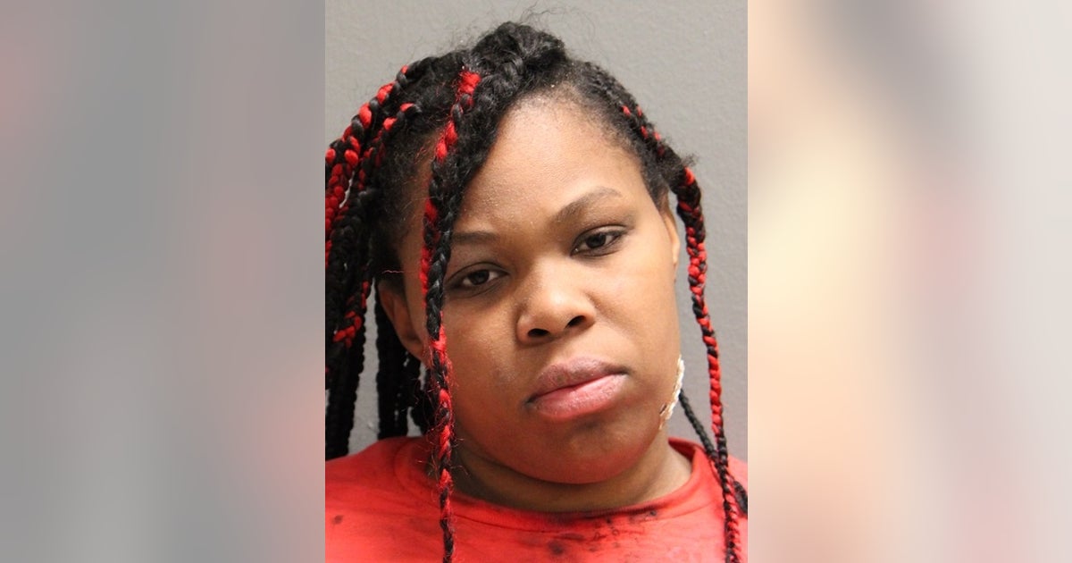 Chicago woman arrested minutes after South Side stabbing | FOX 32 Chicago