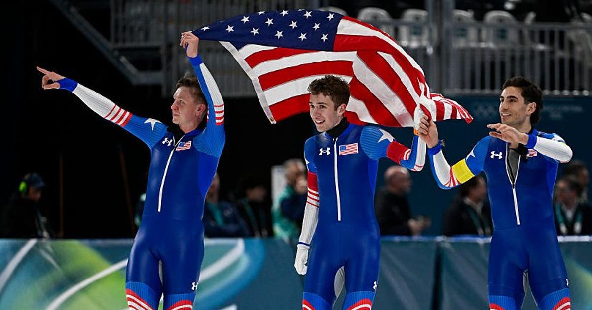 Chicagoland natives Ethan Cepuran, Emery Lehman win Silver in Team Pursuit to cap Lehman's career