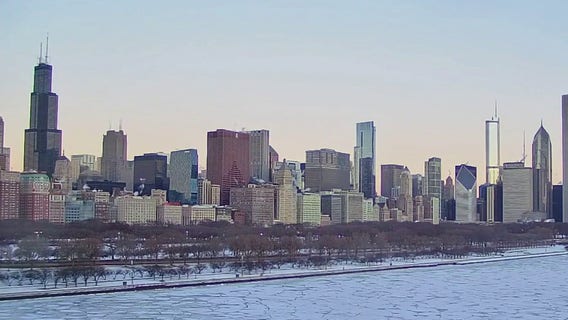 Chicago weather: Chilly start to weekend, then a big warm-up