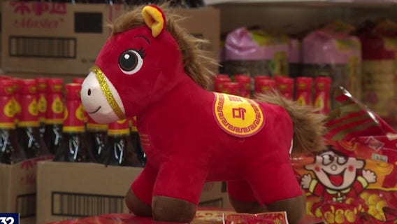 Lunar New Year celebrations begin in Chinatown