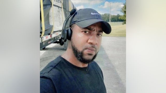 Calvin Jackson: Man goes missing in Chicago, police say