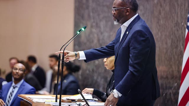 Chicago City Council fails to override mayor's veto of ban on hemp sales
