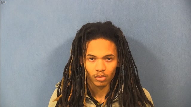 18-year-old charged with armed robbery in downtown Naperville: officials