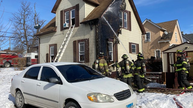 Family displaced after Sunday house fire in Joliet: officials