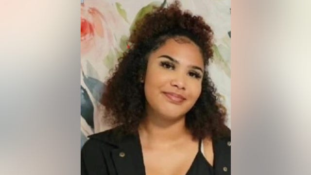 Missing girl, 17, last seen in Chicago one week ago
