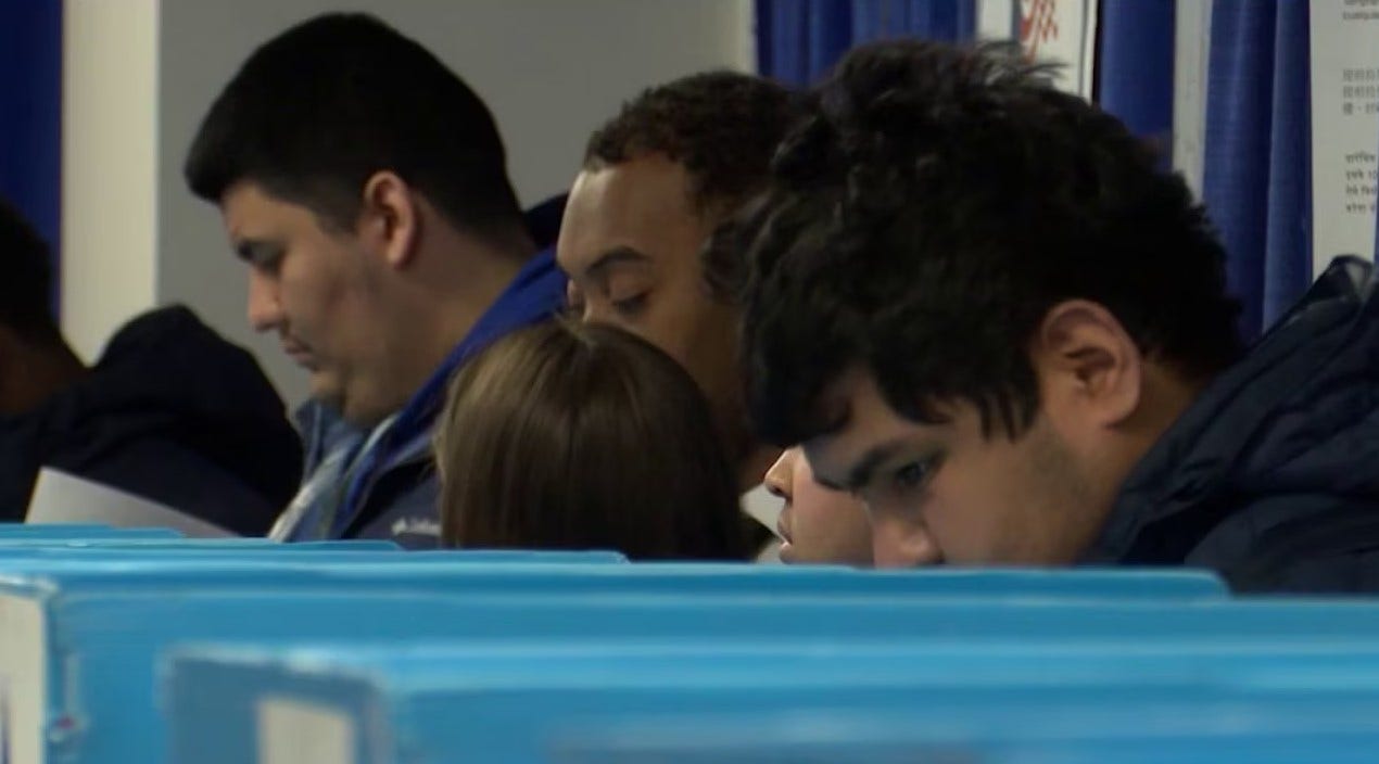 Chicago voter turnout: Hundreds of thousands flock to polls for Illinois primary election