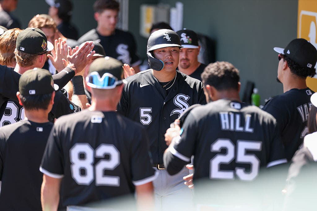 White Sox's Murakami joins Guardians' DeLauter in exclusive club with HRs in first 3 MLB games