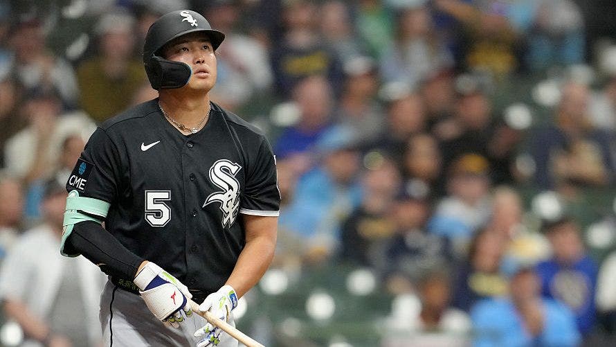 Murakami caps his MLB debut with a homer in White Sox's 14-2 loss to Brewers