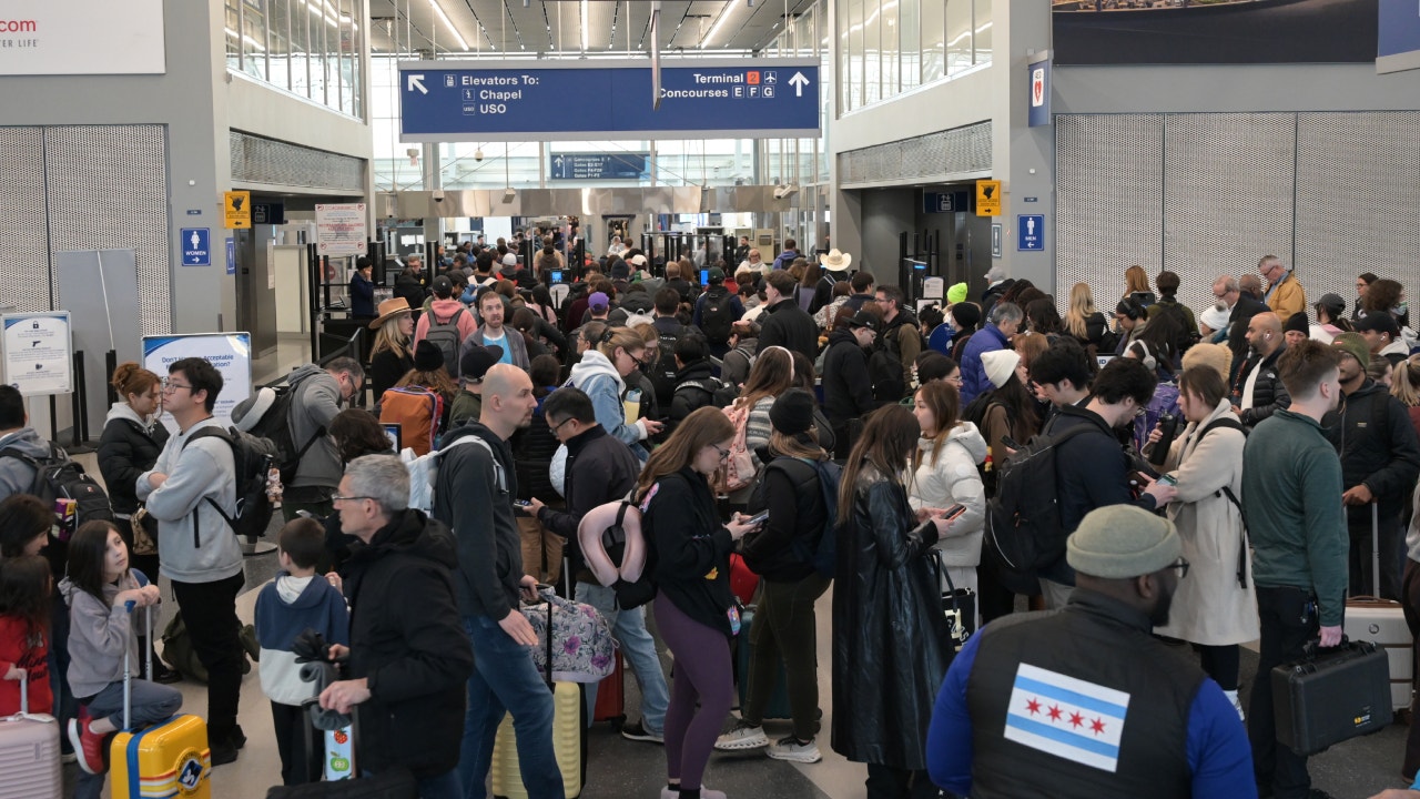 Spring break travel surges at Chicago airports as TSA staffing concerns grow