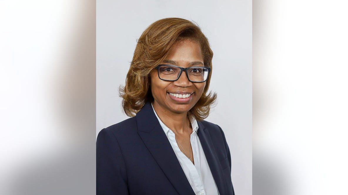 Chicago Board of Education approves Dr. Macquline King as next CPS CEO