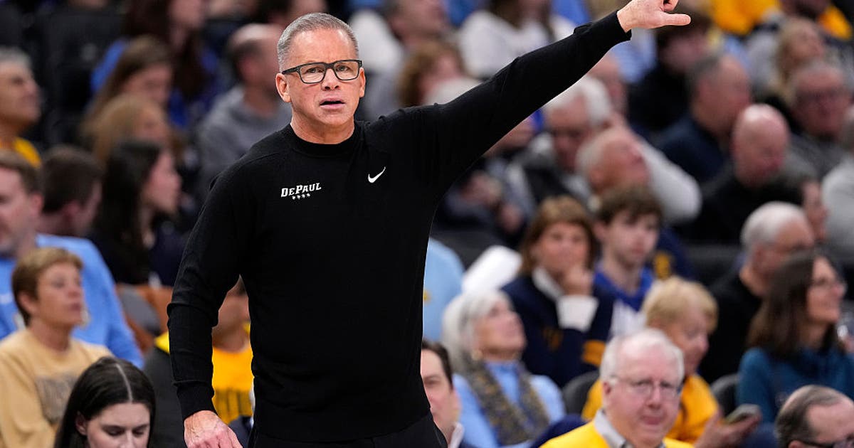 DePaul sweeps Marquette as the Blue Demons' rise under Chris Hotlmann continues