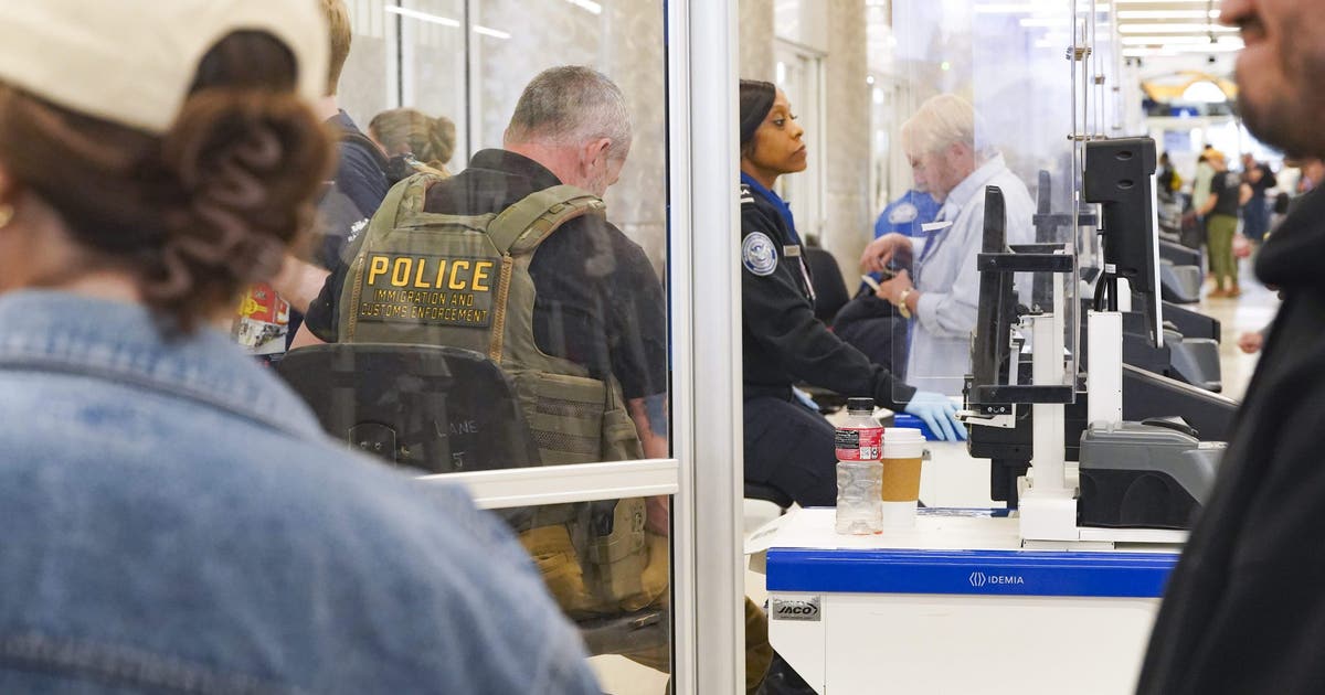 Senate advances DHS funding without immigration enforcement as TSA pay crisis hits airports