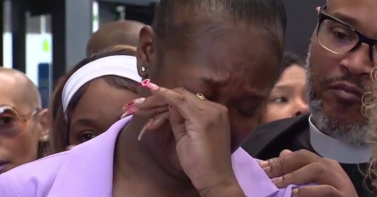Chicago woman charged with murder in boyfriend's death seeks case ...