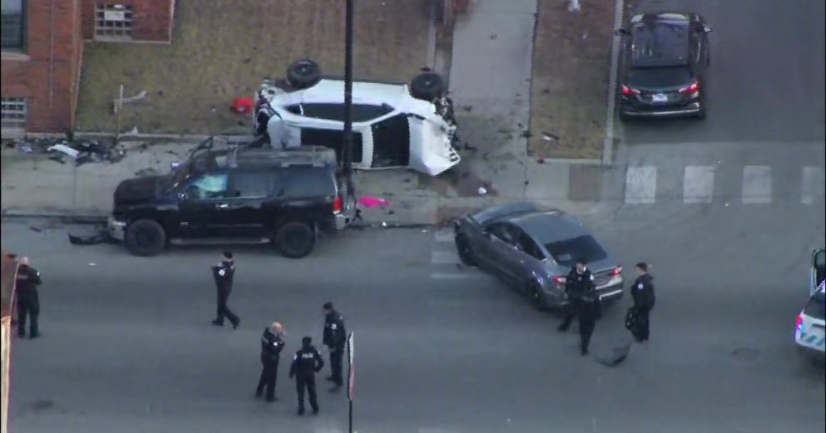 Shots fired at Chicago police lead to chase, crash and arrest in ...