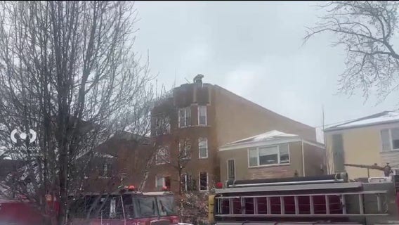 Chicago firefighter seriously injured while responding to North Side fire
