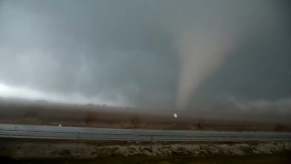 Large tornado tears through Kankakee Co, NW Indiana; minor injuries reported