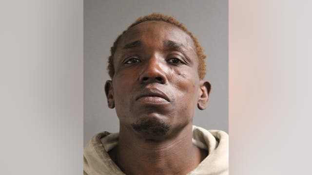 Man charged in attempted sexual assault of woman near downtown Chicago parking garage