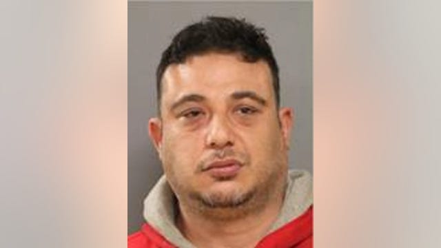 Chicago-area tow truck driver charged in stolen vehicle scrapping scheme