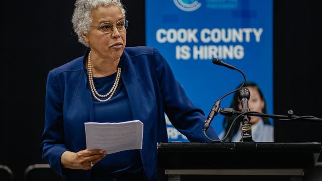 Toni Preckwinkle wins primary race for Cook County Board president, AP projects
