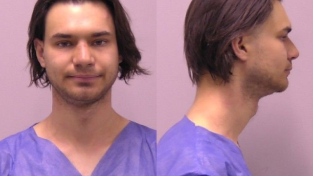 Knife-wielding St. Charles man who charged at officers arrested, police say