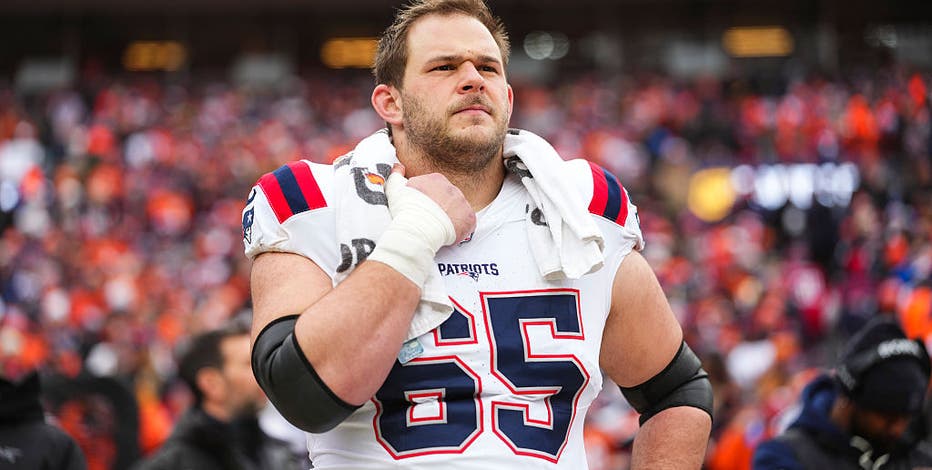 Chicago Bears reportedly swing a trade with New England for a veteran center