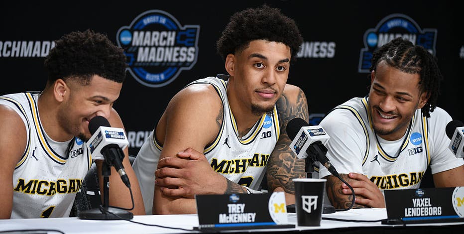 A Michigan superstar, and an old ball coach: Top performers from the Sweet Sixteen at the United Center