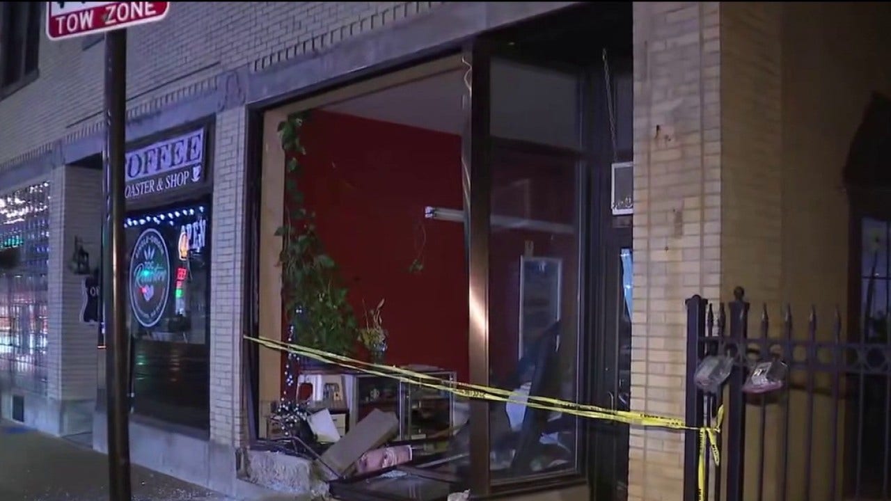 SUV crashes into beauty salon on Chicago's NW Side