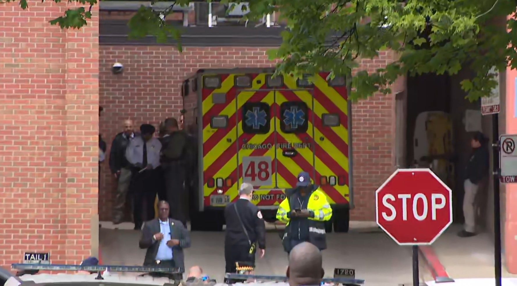 Shooting at Chicago’s Swedish Hospital leaves 2 officers hurt, alder says