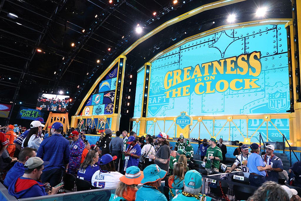 2026 NFL Draft: Chicago Bears Day 2 mock draft following the first round