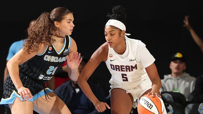 Column: Angel Reese closes her Chicago chapter, but the 2026 Sky team can write its own story