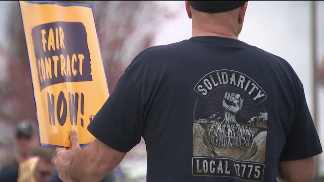 United Steelworkers confirms NIPSCO locks out 1,600 union workers