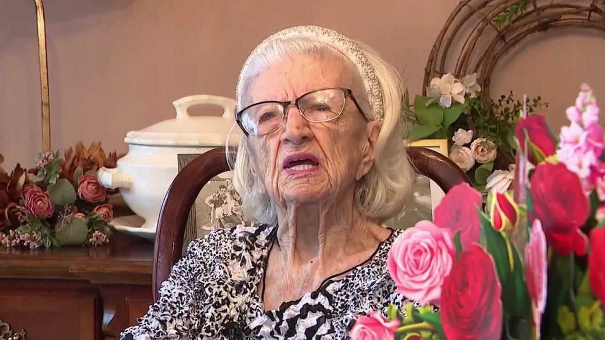 Wheaton woman celebrates 108th birthday with dance, Tiara and Tootsie Rolls