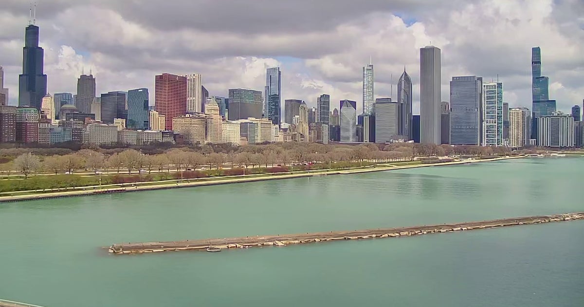 Chicago weather: Rain exits early, leaving behind a much cooler Friday before Sunday warmup