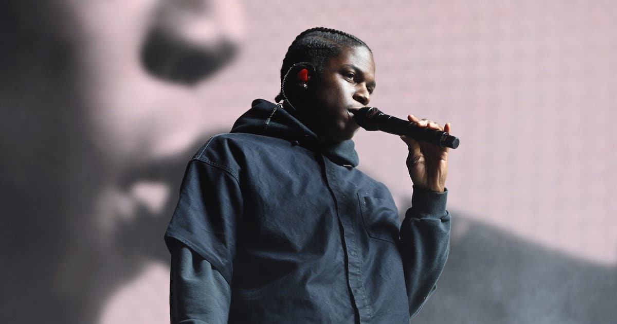 Danielcaesar Tour Daniel Caesar announces 2026 arena tour, including Chicago stop at ...