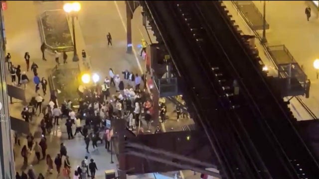 Chicago leaders debate curfews, social media role in teen takeovers