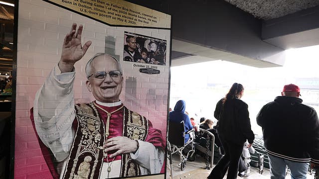 Chicago White Sox expand plans for giveaway of Pope Leo-themed hats