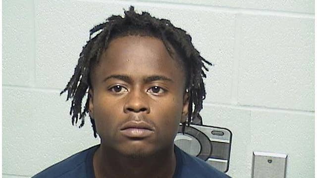 Man sentenced to 22 years in Waukegan Dollar General shooting: prosecutors