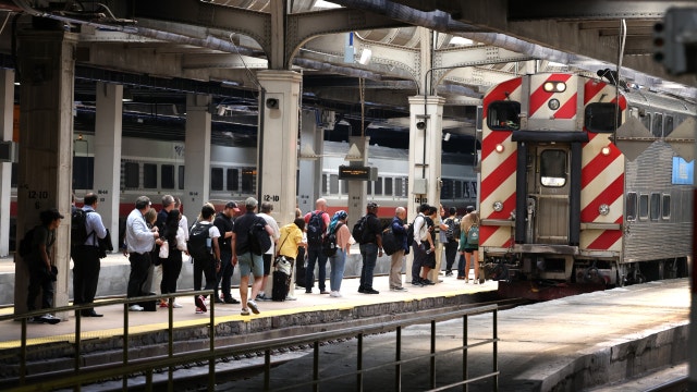 Metra begins requiring some Chicago riders to show tickets before boarding trains