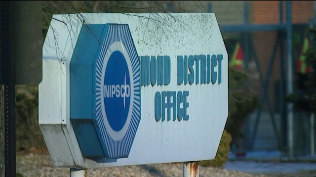 NIPSCO CEO gets questioned about USW lockout, Blackstone's investment