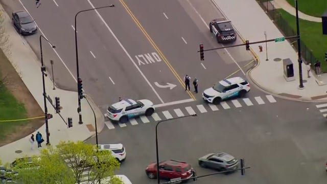 Teen boy killed, girl hurt in bus stop shooting near YMCA on Chicago’s South Side, police say