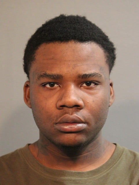 Chicago crime: Teen charged in violent armed robbery