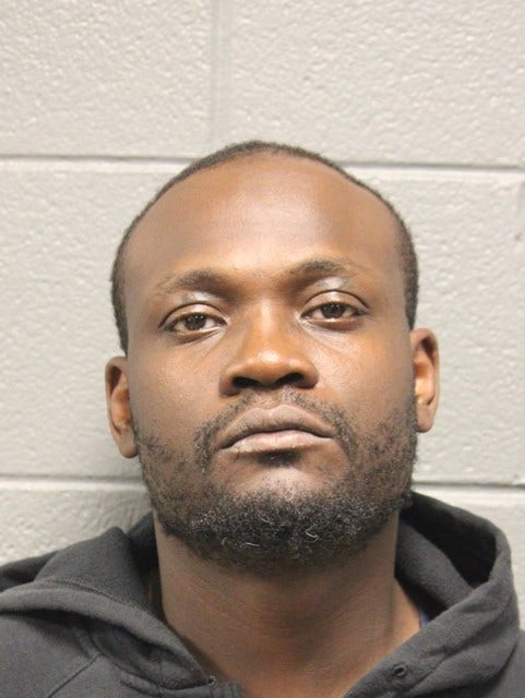 Chicago man charged in West Side shooting that injured 2 women