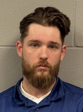 Round Lake Beach man charged in $100K Antioch business burglary: police