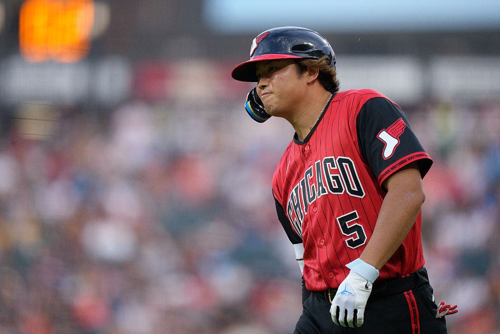 White Sox place slugger Munetaka Murakami on IL, call up INF Jacob Gonzalez