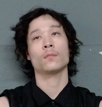 Man charged after allegedly pointing gun at coworker in Winnetka country club