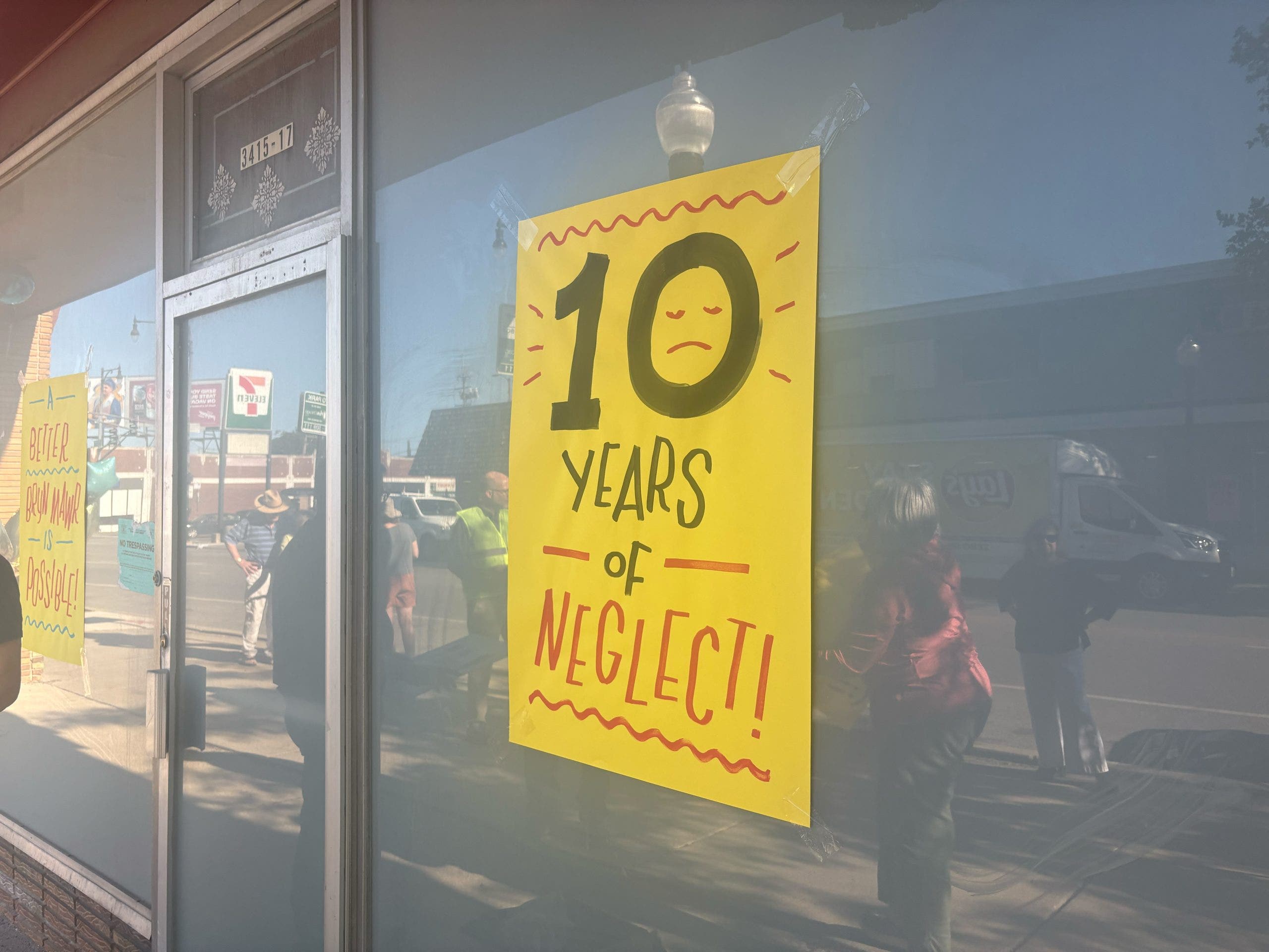 10 years later, vacant NEIU properties fuel frustration in Albany Park