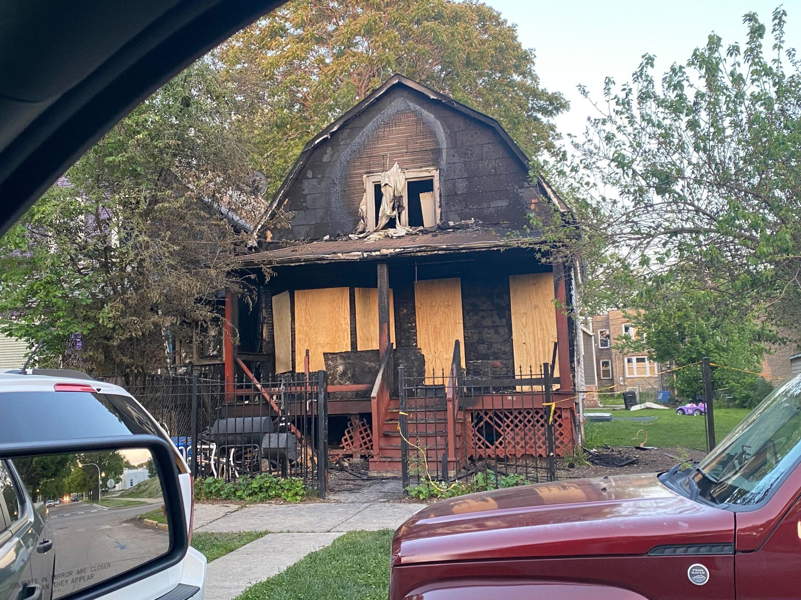Deadly Chicago house fire: 2 victims identified in suspected arson