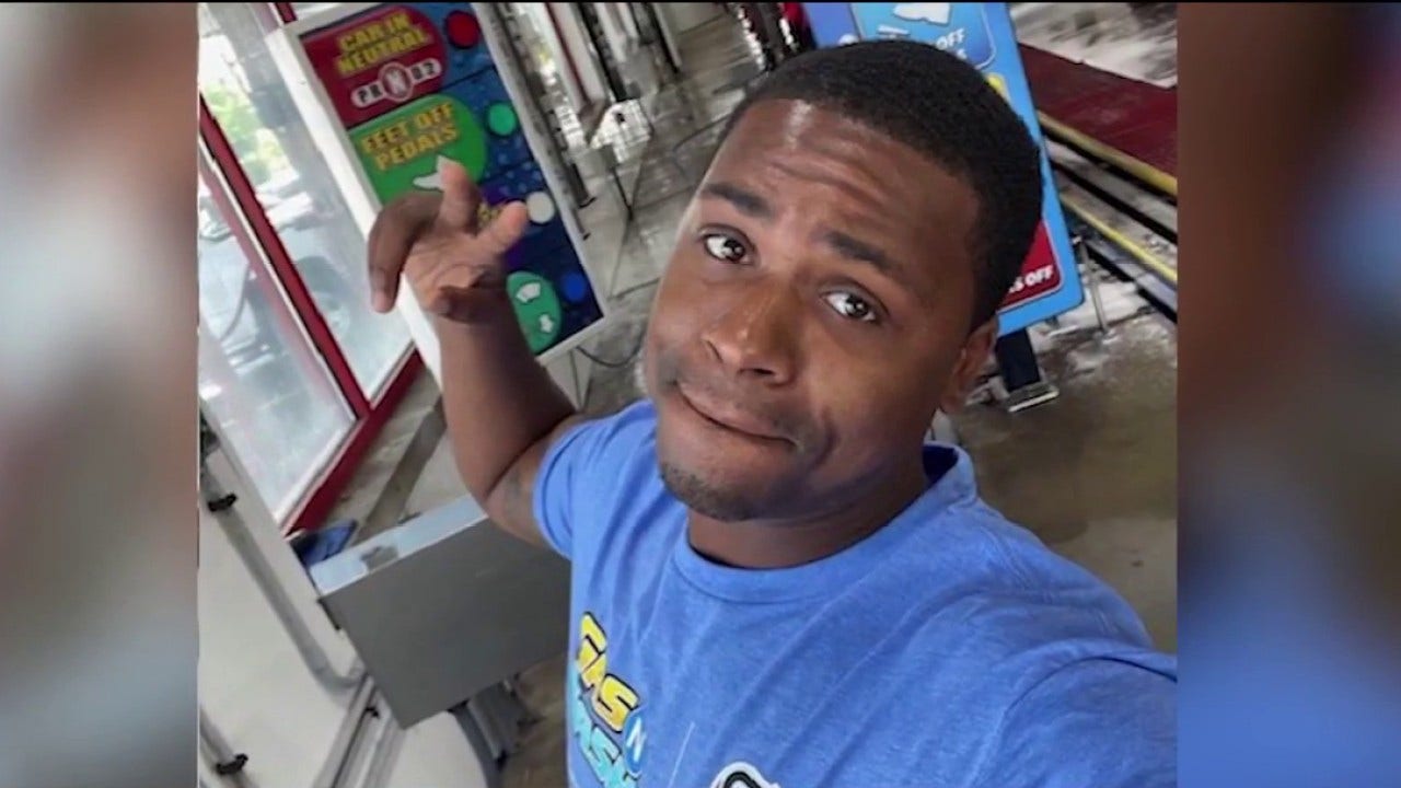 Tinley Park car wash manager saves pregnant woman’s life after sudden collapse