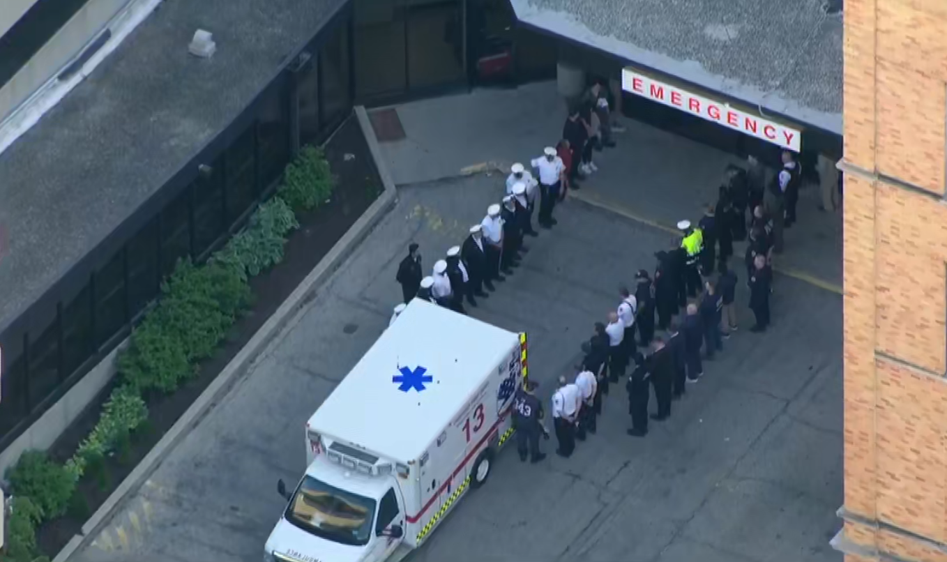 Veteran Chicago Fire Department member dies during training exercise, officials say