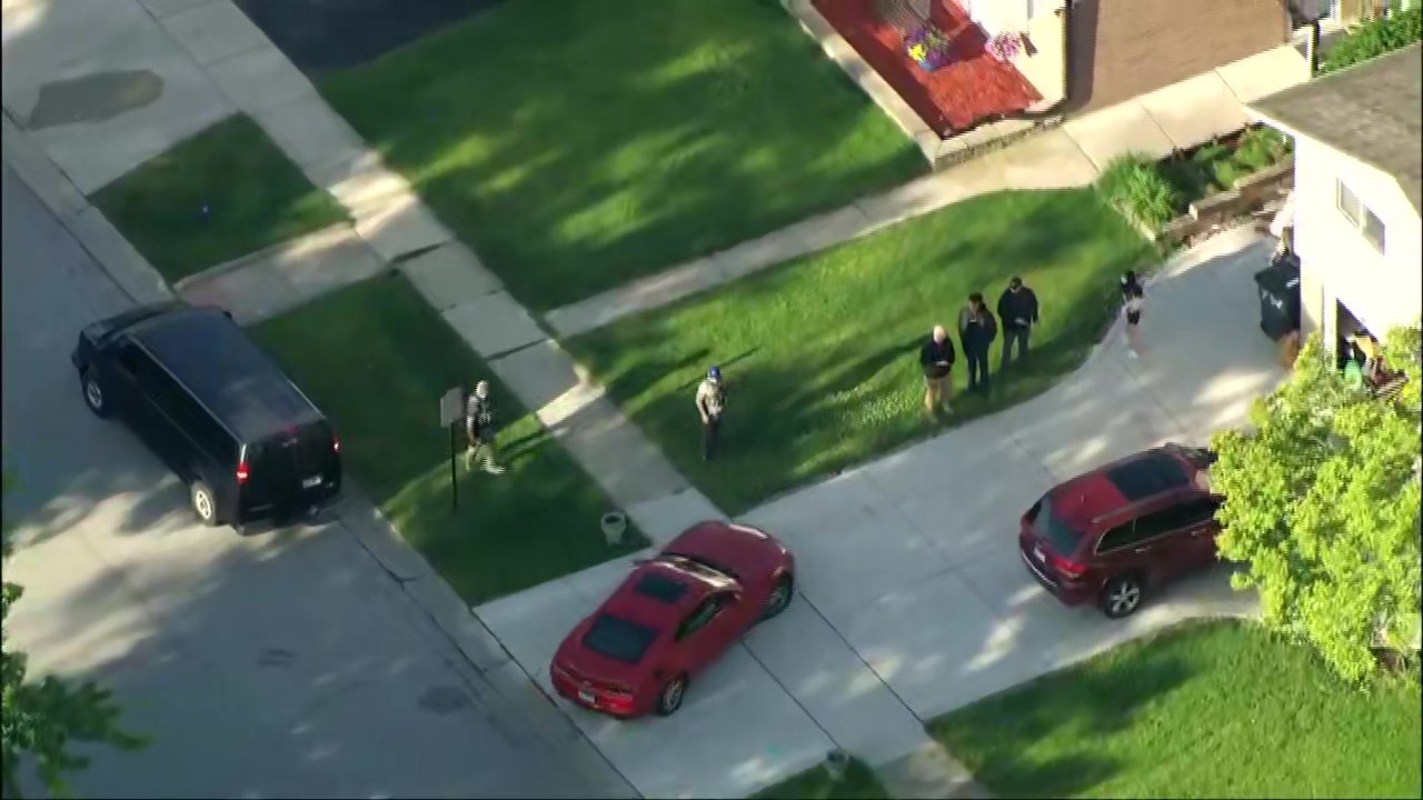 Police launch operation in Oak Forest neighborhood; residents asked to avoid area